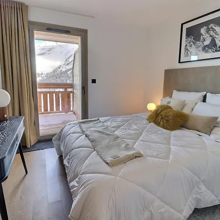 Luxueux 4 Pieces Avec Parking A Meribel - Fr-1-182-263 *